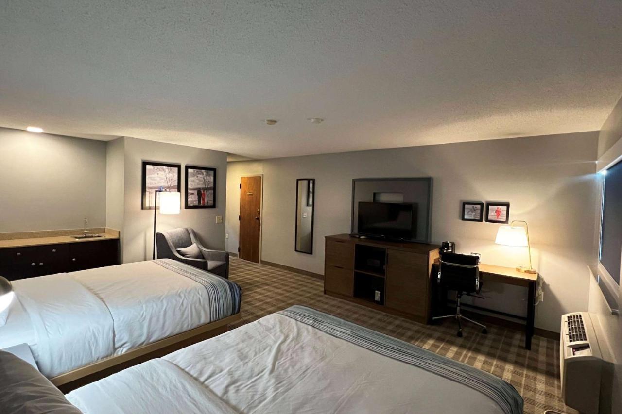Americinn By Wyndham Marshfield Dış mekan fotoğraf